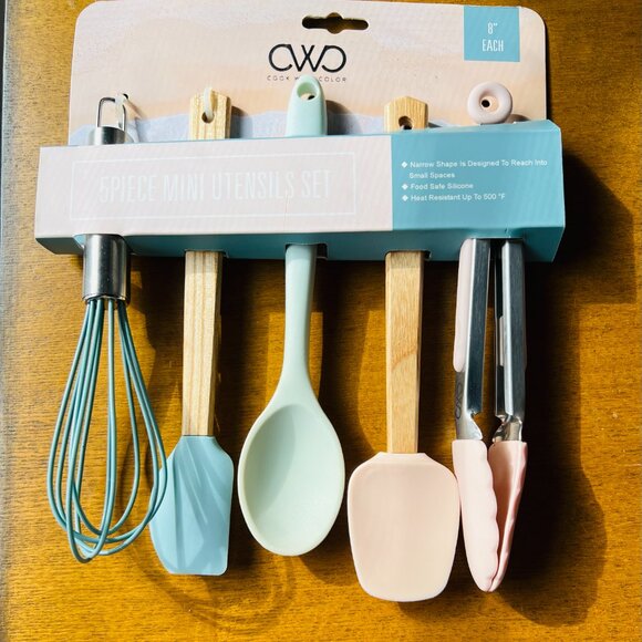 Light Blue & Pink Cook With Color 5 Piece Mini Utensil Set, 8 inches each, Never - Picture 3 of 6
